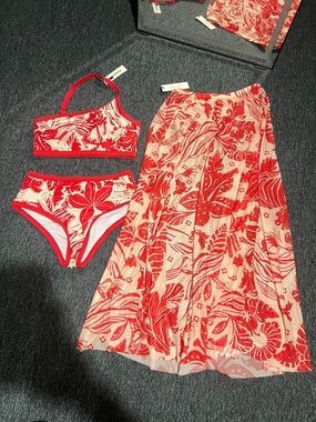 NWT COMMENSE 3 piece beach vacation Red Floral Bikini Set Maxi Skirt high waist